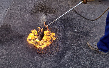 Pont Cysyllte flat roofing repairs
